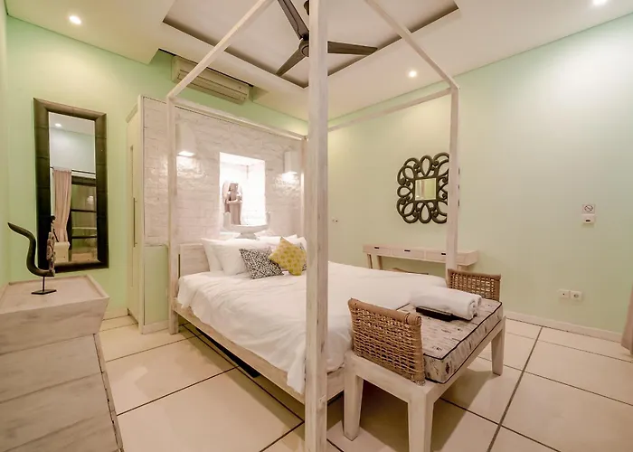 2br W- Private Pool & Patio Villa