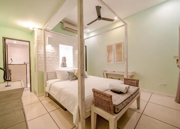 2br W- Private Pool & Patio * Seminyak (Bali)