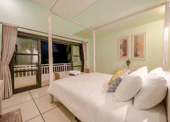 2br W- Private Pool & Patio *