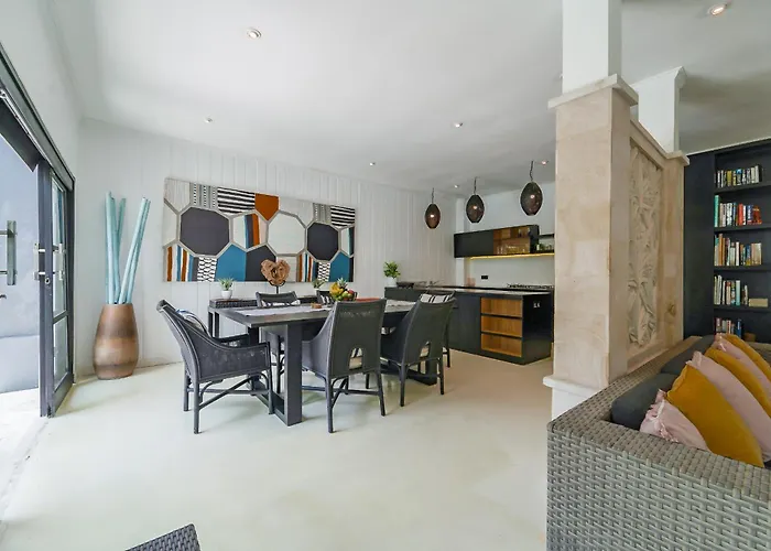 2br W- Private Pool & Patio Seminyak (Bali)