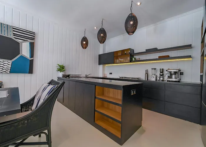 2br W- Private Pool & Patio Seminyak (Bali)