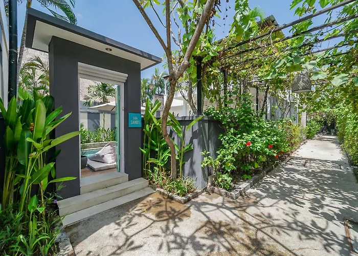 2br W- Private Pool & Patio *