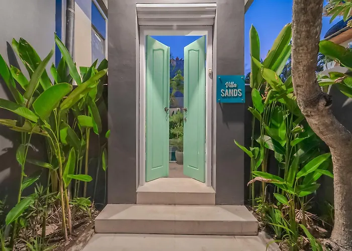 2br W- Private Pool & Patio Seminyak (Bali)