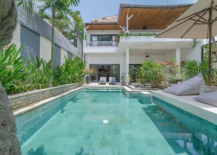 2br W- Private Pool & Patio *