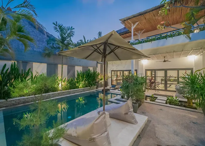 2br W- Private Pool & Patio Seminyak (Bali)