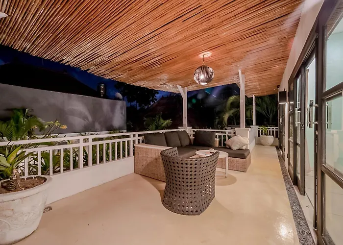 2br W- Private Pool & Patio * Seminyak (Bali)
