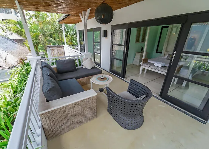 2br W- Private Pool & Patio *